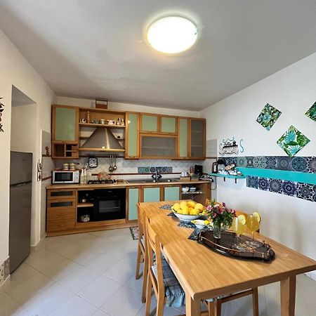 Elisabeth Seaview Apartments Sorrento Coast Vico Equense Exterior foto
